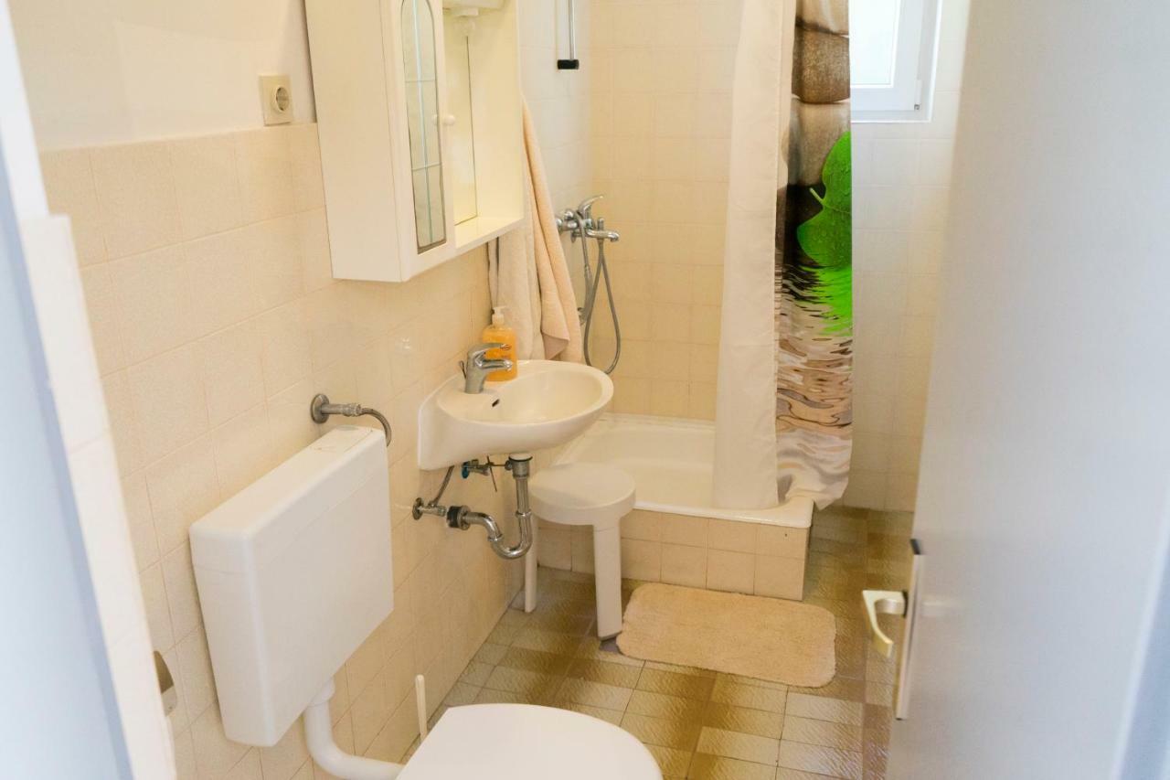 Tania Apartment Prižba Kültér fotó