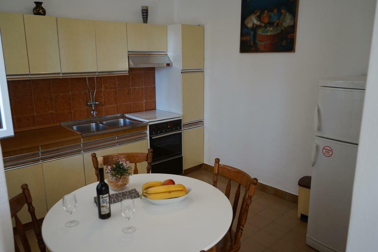 Tania Apartment Prižba Kültér fotó